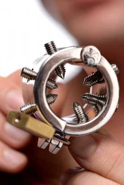 Spiked Metal Ball Stretcher