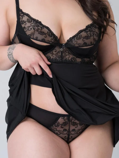 Lovehoney Plus Size Lotus Black Sheer Embroidered Chemise Set