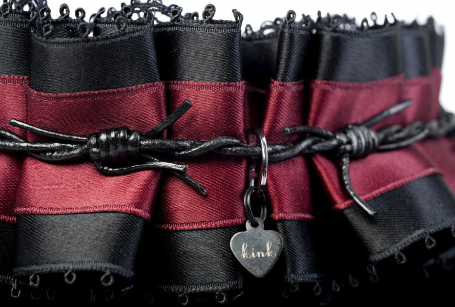 Punish Me Collar Set by Fraulein Kink