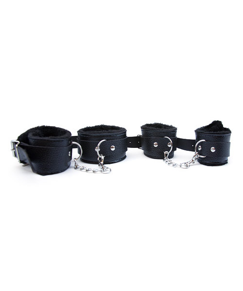 Extreme bondage set