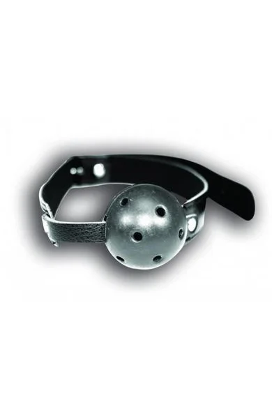 Breathable ball gag
