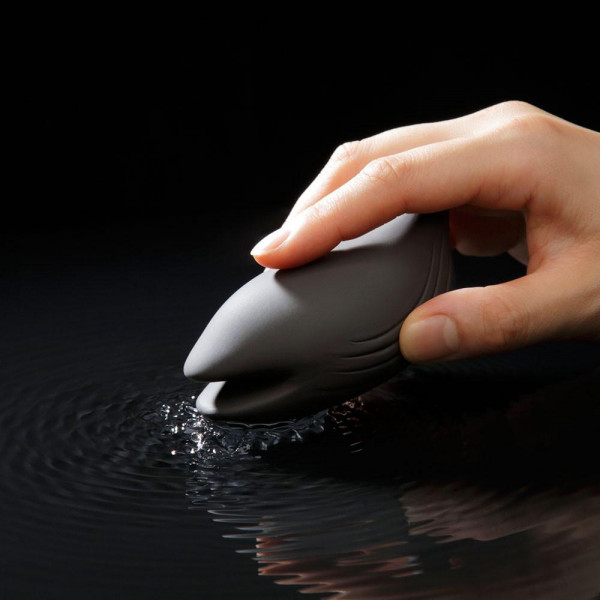 Iroha+ Yoru External Vibrator
