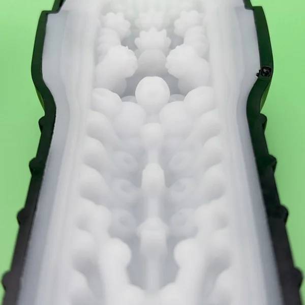 Element — image 9 of 10