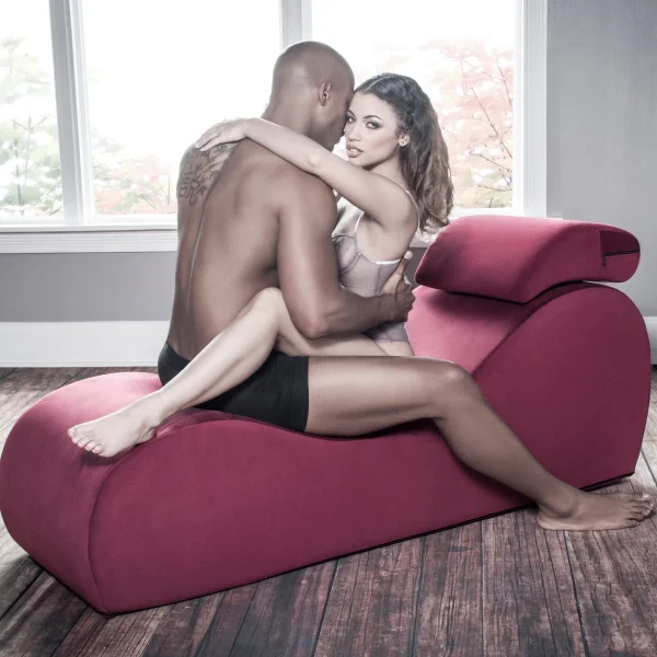 Liberator - Esse Lounger — image 19 of 21