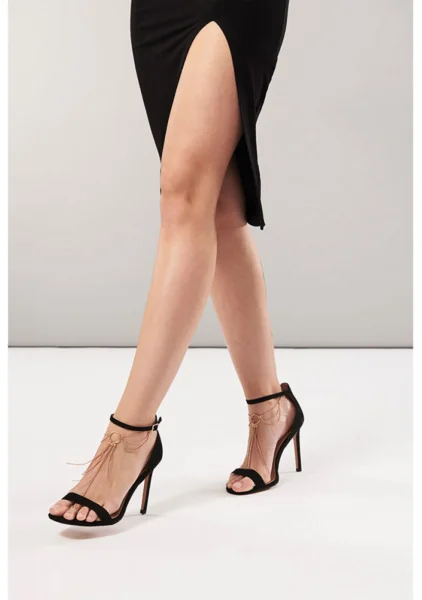 Bijoux Indiscrets Magnifique Feet Chain — image 18 of 19