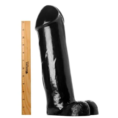 The Titan Dildo Black