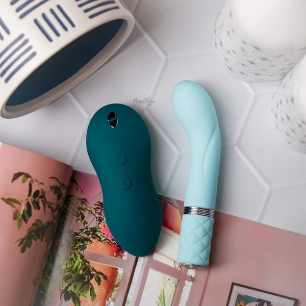 We-Vibe Touch X + Pillow Talk Racy Bundle — image 6 of 17