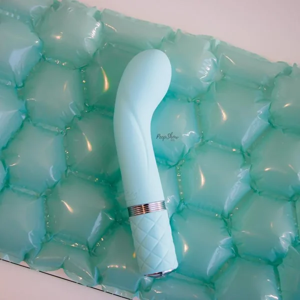 We-Vibe Touch X + Pillow Talk Racy Bundle — image 13 of 17