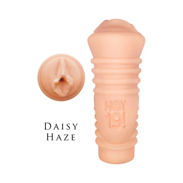Hey 19! Teen Pussy Stroker Daisy Haze — image 7 of 8