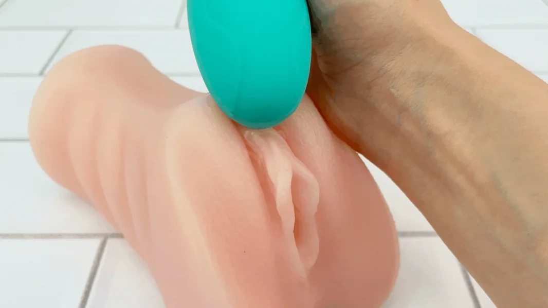 Estrella Vibrating Kegel Exerciser Wireless Remote Bullet Vibe — image 25 of 25