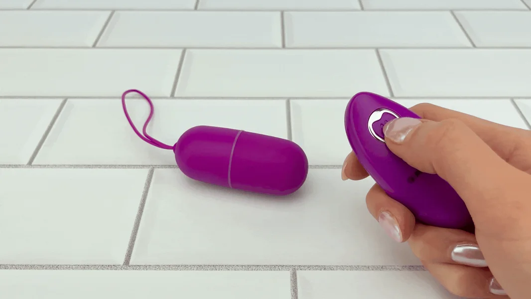 Wireless Remote Power Bullet — image 6 of 6