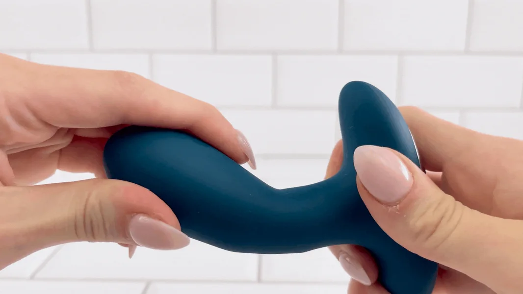 Perfect Plug Vibrating Silicone Anal Toy — image 19 of 23