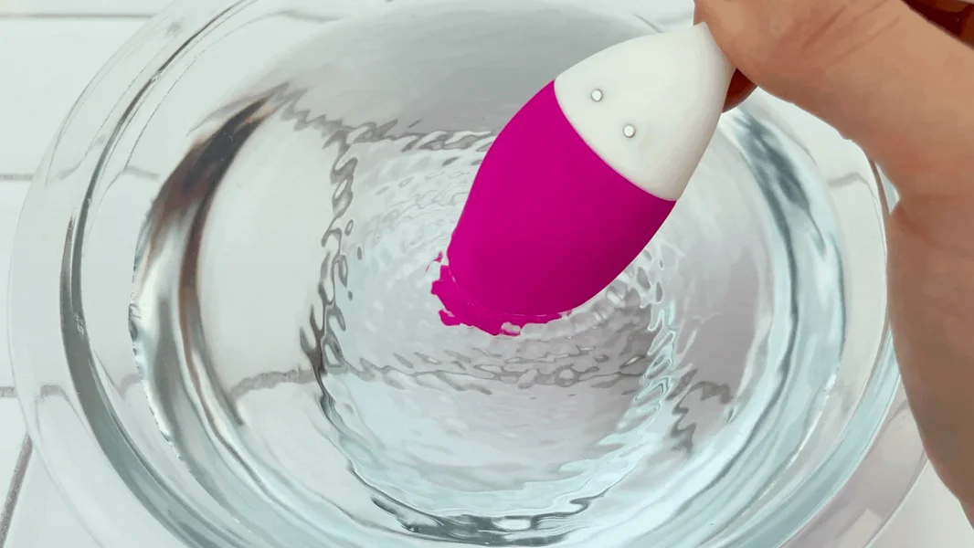 Essence Wireless Remote Control Bullet Vibrator — image 14 of 21