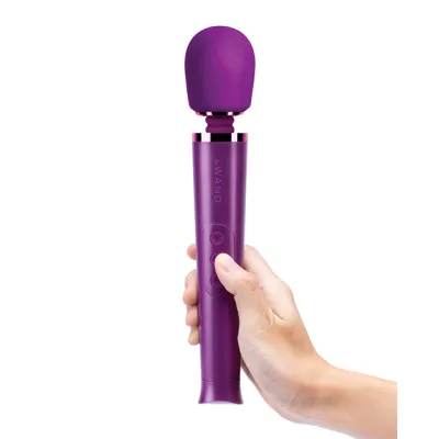Petite Wand Massager in Cherry by Le Wand