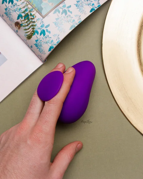 Wellness Palm Sense Finger Vibrator by Blush — image 5 of 14