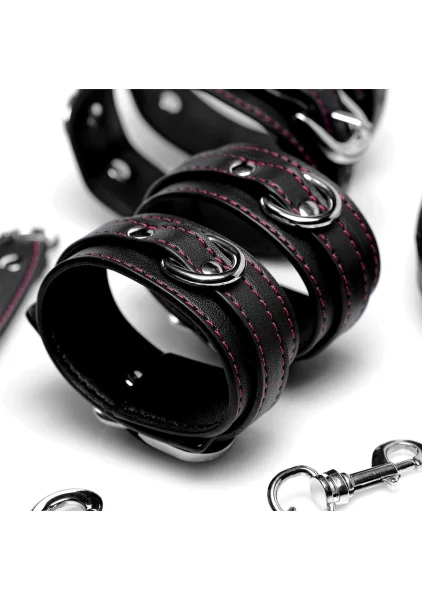 Kinky Clutch Black Bondage Set With Carrying Case