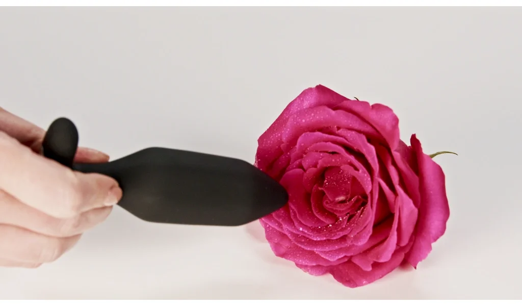 Je Joue Onyx Vibrating Butt Plug
