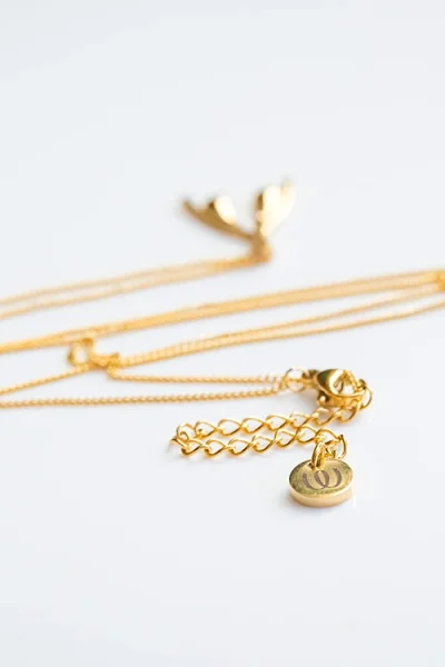 Womanizer 18k Gold Plated Clitoris Necklace