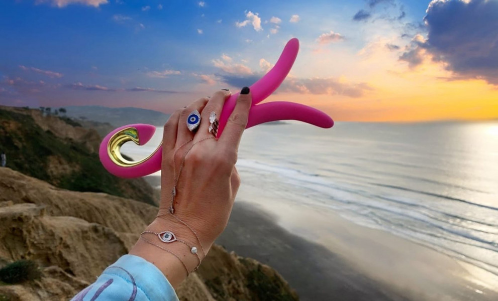 Gvibe³ Flexible Vibrating Massager