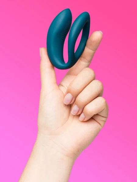 We-Vibe Sync O Remote and App Controlled Rechargeable Couple's Vibrator