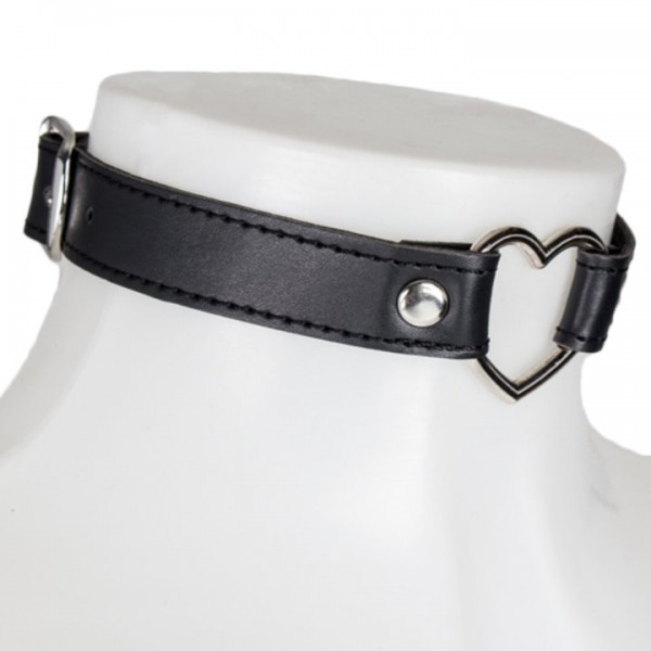 Bondara Black Faux Leather Heart Ring Collar — image 5 of 5