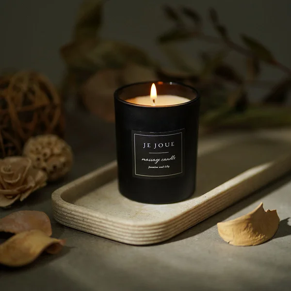 Je Joue Luxury Massage Candle — image 24 of 24
