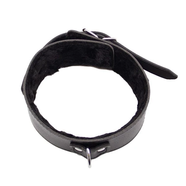Love In Leather Faux Fur Lined Collar and Lead with Metal Detail