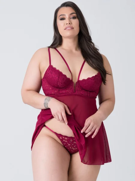 Lovehoney Plus Size Parisienne Wine Lace Plunge Babydoll Set