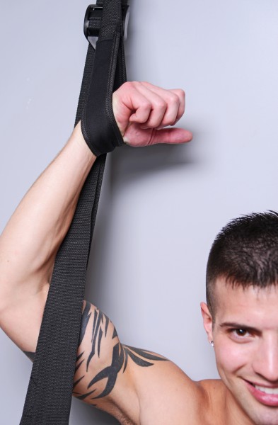 Compact Door Love Swing