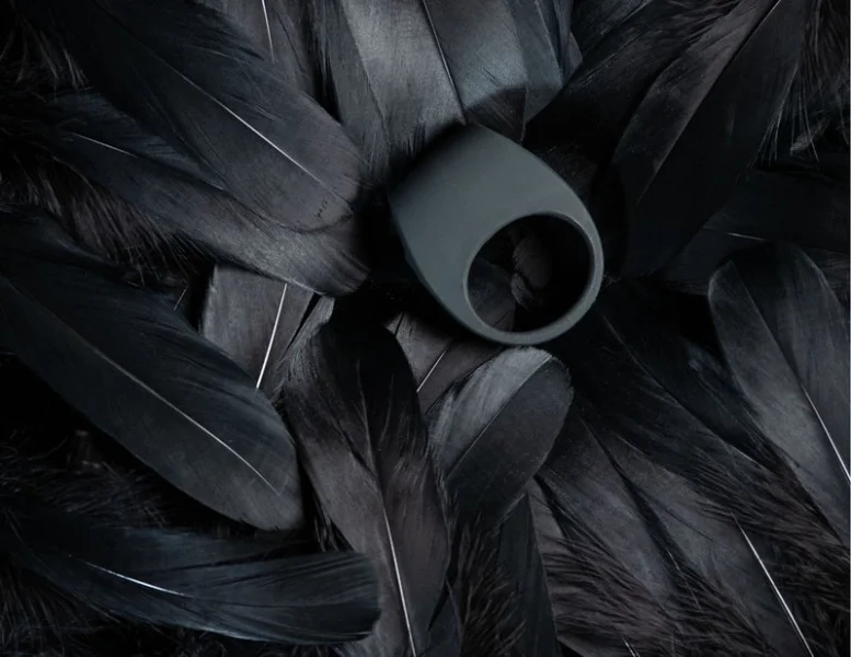LELO Tor 2 Vibrating Waterproof Cock Ring for Couples - Black