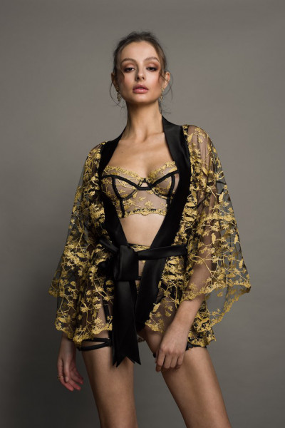 Yuna Robe - Studio Pia