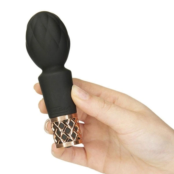 Pillow Talk Secrets Pleasure Wand Silicone Vibrator