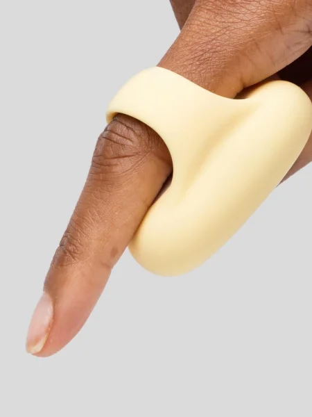 My ilo Ring Rechargeable Silicone Finger Vibrator