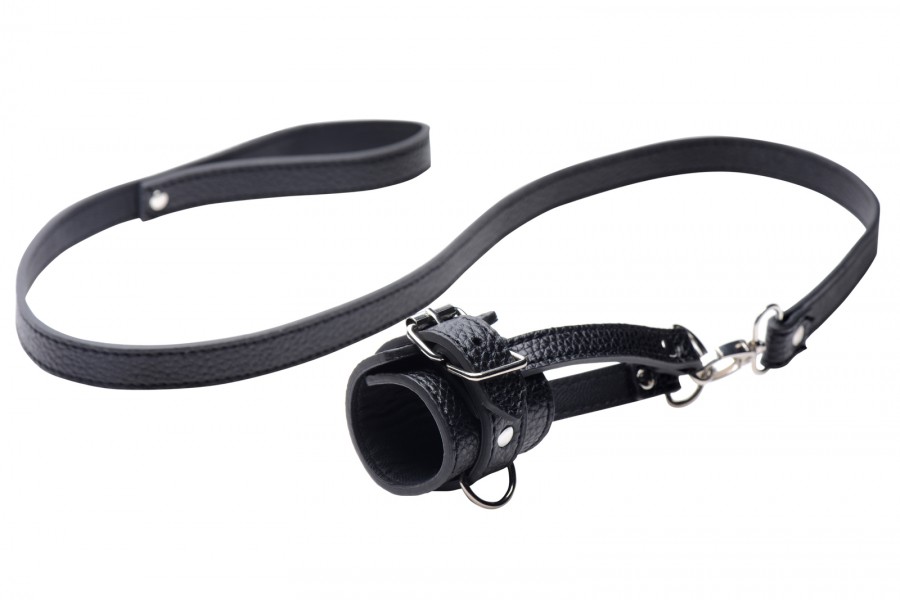 Ball Stretcher With Leash