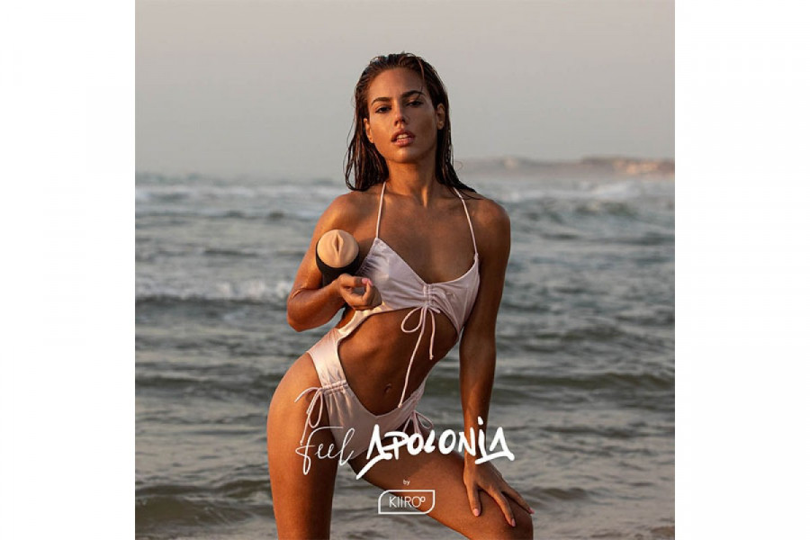 Feel Apolonia Lapeidra by Kiiroo Stars Collection Stroker