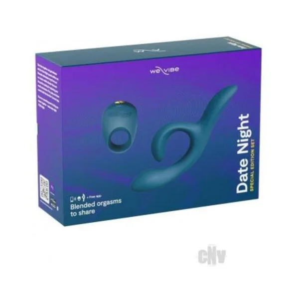 We-Vibe Date Night Holiday Gift Set Green Velvet — image 12 of 12