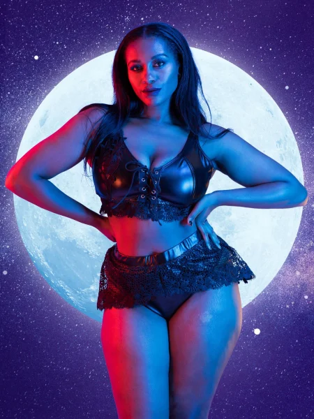 Lovehoney Plus Size Fierce Diva Faux Leather Lace-Up Crotchless Bra Set