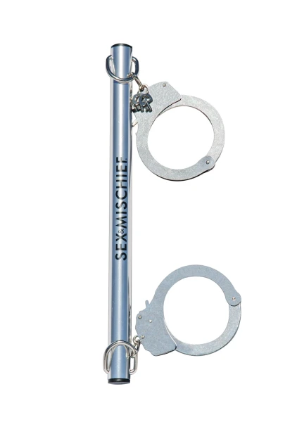 Spreader Bar With Metal Cuffs