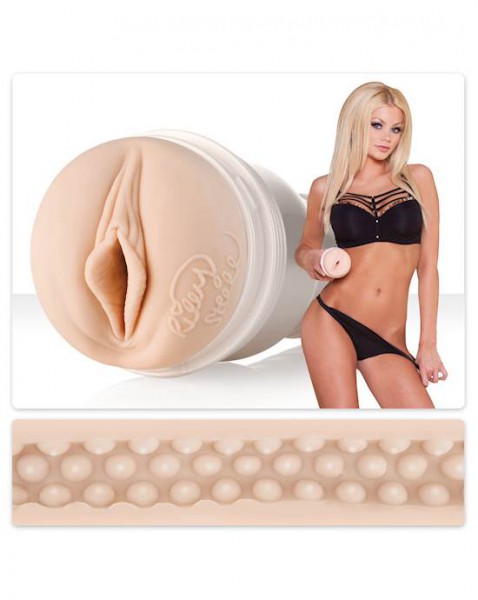 Fleshlight Girls - Riley Steele (Nipple Alley)