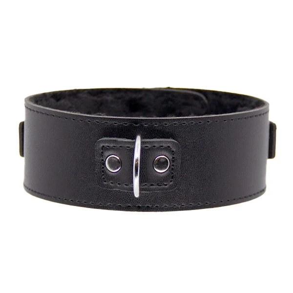 Love In Leather Faux Fur Lined Collar and Lead with Metal Detail