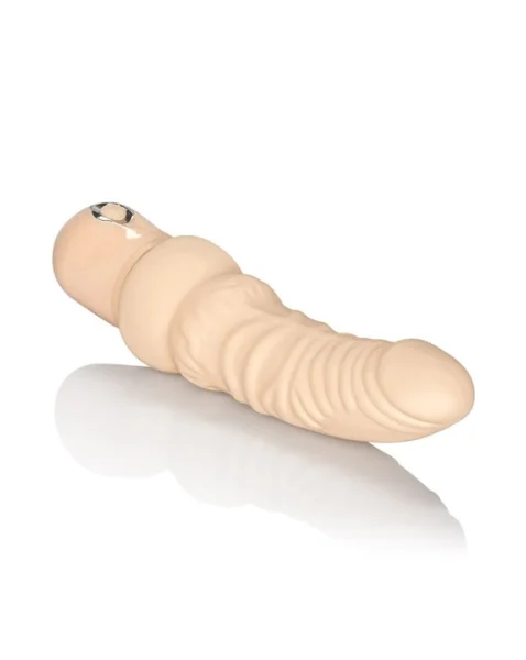 Power Stud Curvy - Ivory - 6.7 Inch