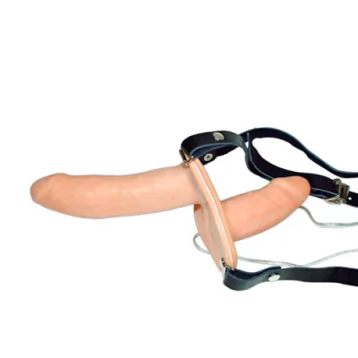 Vibrating Flesh Strap On Duo Vibrating Dongs 4 x AA