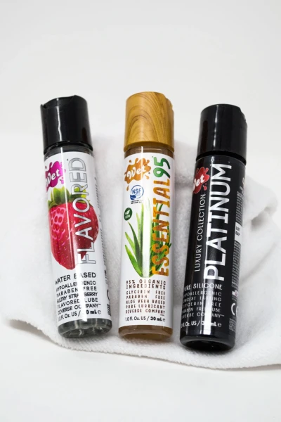 Wet 3 PACK SAMPLER — image 8 of 9