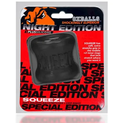Squeeze Ballstretcher Plus silicone Special Edition Night