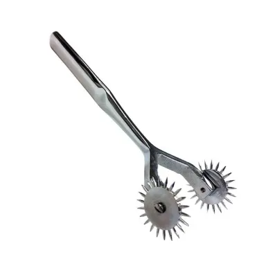 Rouge Double Prong Pinwheel