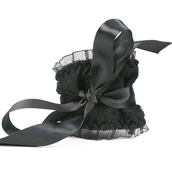 Seduce Me Lace Mask and Cuffs