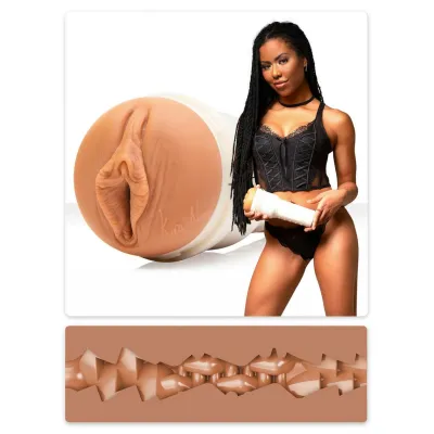 Fleshlight Kira Noir Texture