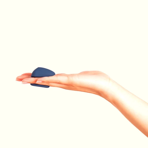 Deia The Wearable Remote-controlled Stimulator Silicone Blue