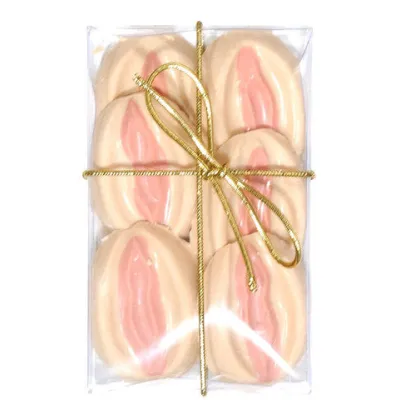 Bite Size Vagina Butterscotch Gift Box 6 Pieces