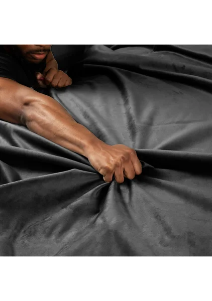 Fascinator King Size Lush Throw Moisture-Proof Sensual Blanket - Velvish Merlot 76" x 80" — image 14 of 25
